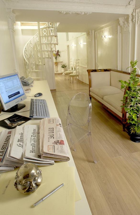 Suites Roma Ngoại thất bức ảnh