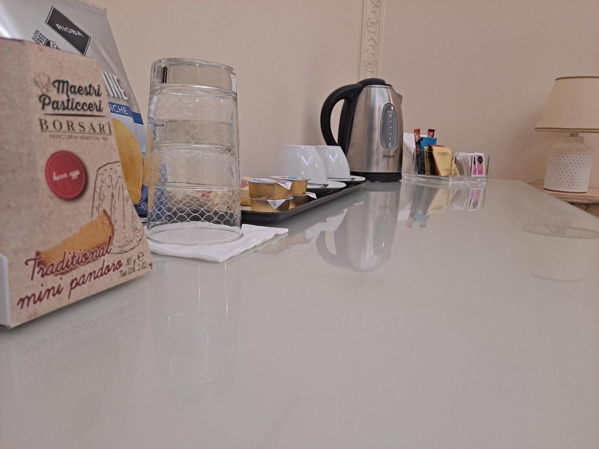 Suites Roma Ngoại thất bức ảnh